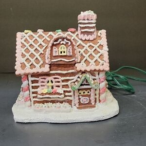 VINTAGE 1992 Glitter & Illuminated Gingerbread House by Silvestri / ML Dooly